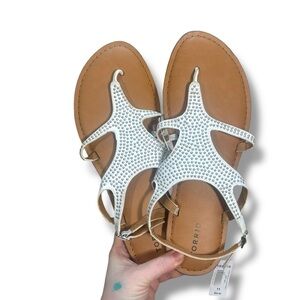 NWT Torrid Studded T Strap White Sandals Size 11